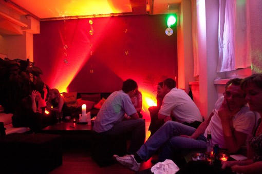  Bildname: 15.jpg 
 Breite: 510 Pixel 
 Höhe: 339 Pixel 
 Grösse: 50 kB 