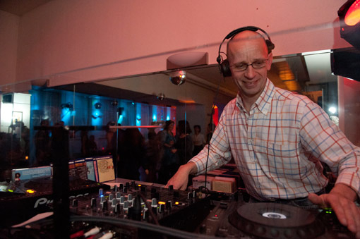  Bildname: 20.jpg 
 Breite: 510 Pixel 
 Höhe: 339 Pixel 
 Grösse: 56 kB 