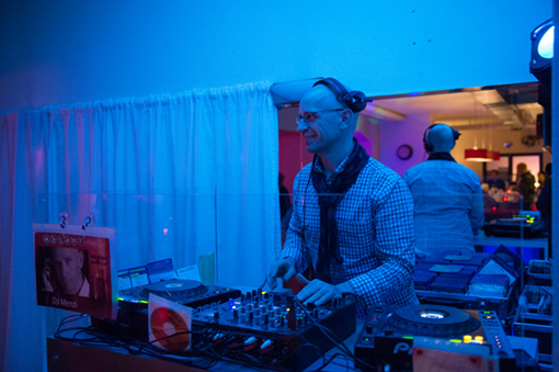  Bildname: 05.jpg 
 Breite: 510 Pixel 
 Höhe: 339 Pixel 
 Grösse: 90 kB 