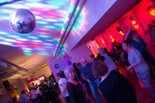  Bildname: 22.jpg 
 Breite: 510 Pixel 
 Höhe: 339 Pixel 
 Grösse: 96 kB 