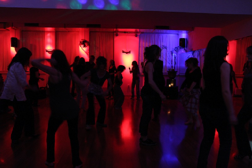  Bildname: 03.jpg 
 Breite: 800 Pixel 
 Höhe: 533 Pixel 
 Grösse: 83 kB 