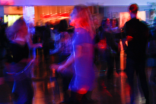  Bildname: 01.jpg 
 Breite: 1000 Pixel 
 Höhe: 667 Pixel 
 Grösse: 598 kB 