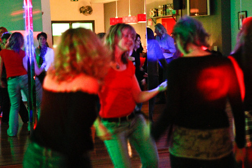  Bildname: 02.jpg 
 Breite: 1000 Pixel 
 Höhe: 667 Pixel 
 Grösse: 642 kB 