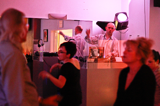  Bildname: 07.jpg 
 Breite: 1000 Pixel 
 Höhe: 667 Pixel 
 Grösse: 626 kB 