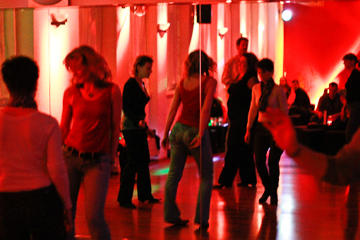  Bildname: 09.jpg 
 Breite: 1000 Pixel 
 Höhe: 667 Pixel 
 Grösse: 638 kB 