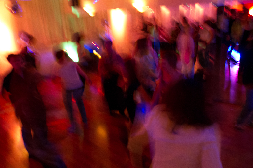  Bildname: 24.jpg 
 Breite: 1000 Pixel 
 Höhe: 667 Pixel 
 Grösse: 473 kB 