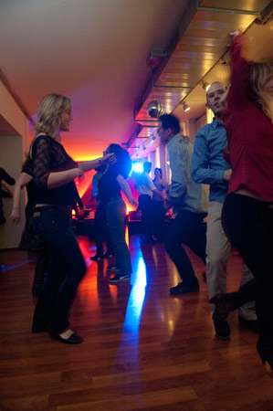  Bildname: 30.jpg 
 Breite: 299 Pixel 
 Höhe: 450 Pixel 
 Grösse: 41 kB 