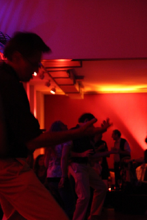  Bildname: 06.jpg 
 Breite: 533 Pixel 
 Höhe: 800 Pixel 
 Grösse: 73 kB 