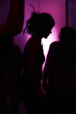  Bildname: 07.jpg 
 Breite: 533 Pixel 
 Höhe: 800 Pixel 
 Grösse: 62 kB 