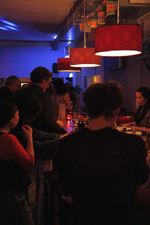  Bildname: 16.jpg 
 Breite: 533 Pixel 
 Höhe: 800 Pixel 
 Grösse: 121 kB 